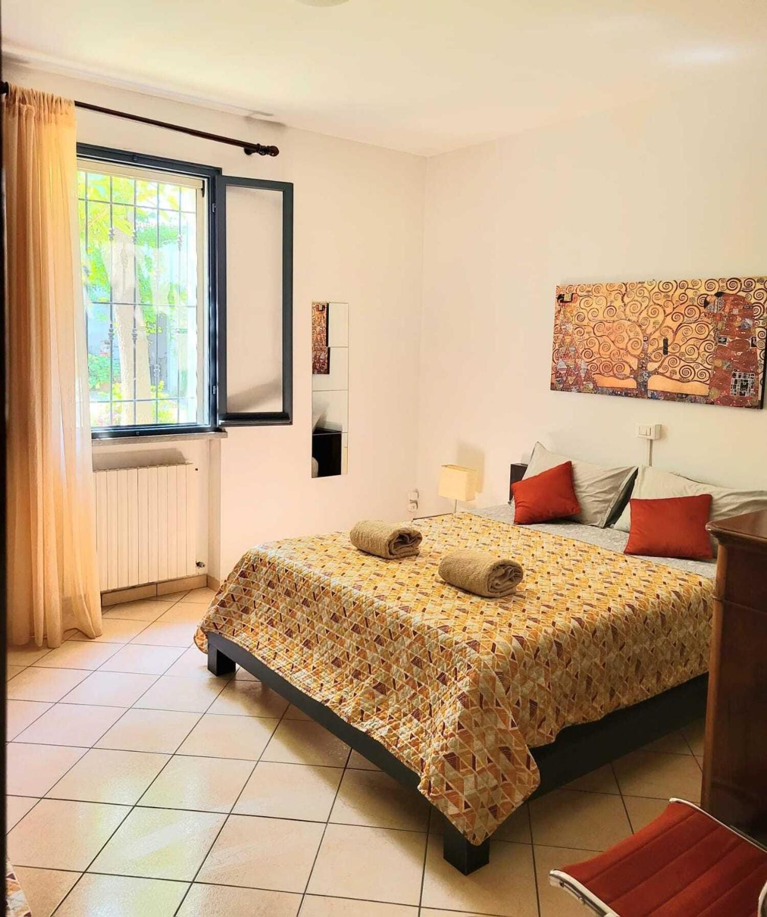 Casa Pascoli Apartment ราเวนนา ภายนอก รูปภาพ